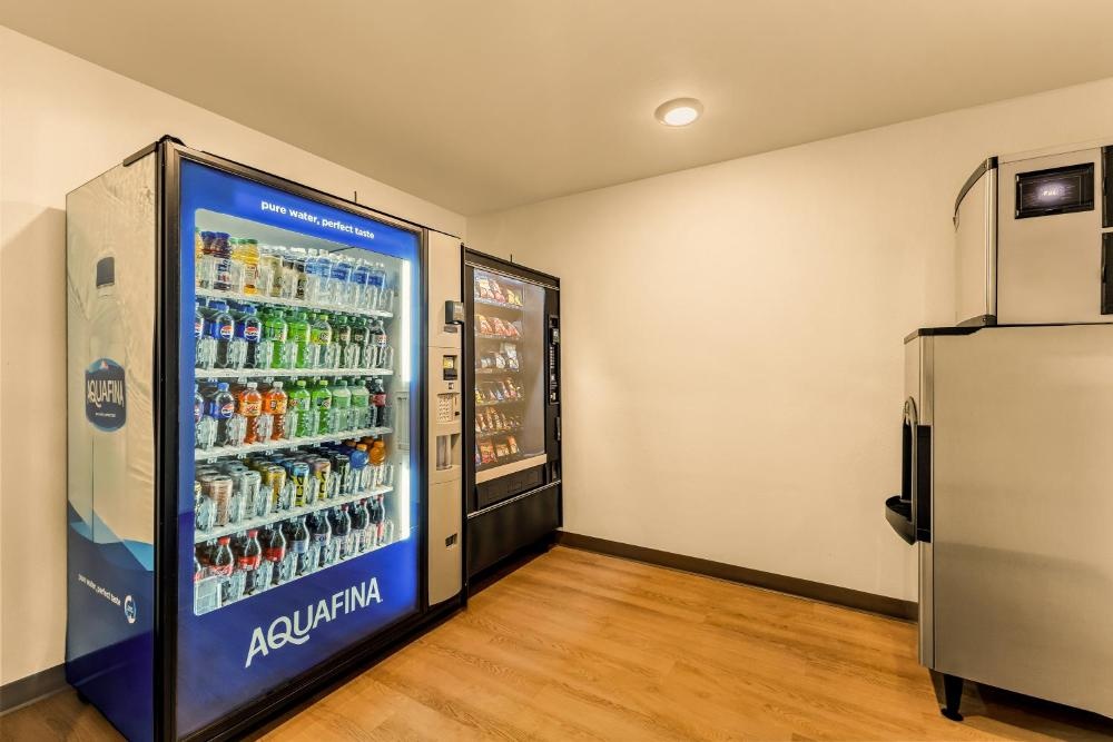 LivAway Suites Salt Lake City- Draper