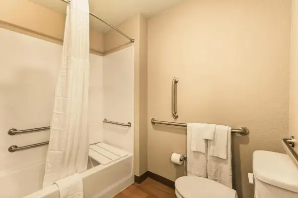 LivAway Suites Salt Lake City- Draper 5