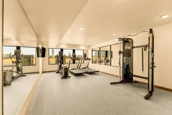 LivAway Suites Salt Lake City- Draper 6